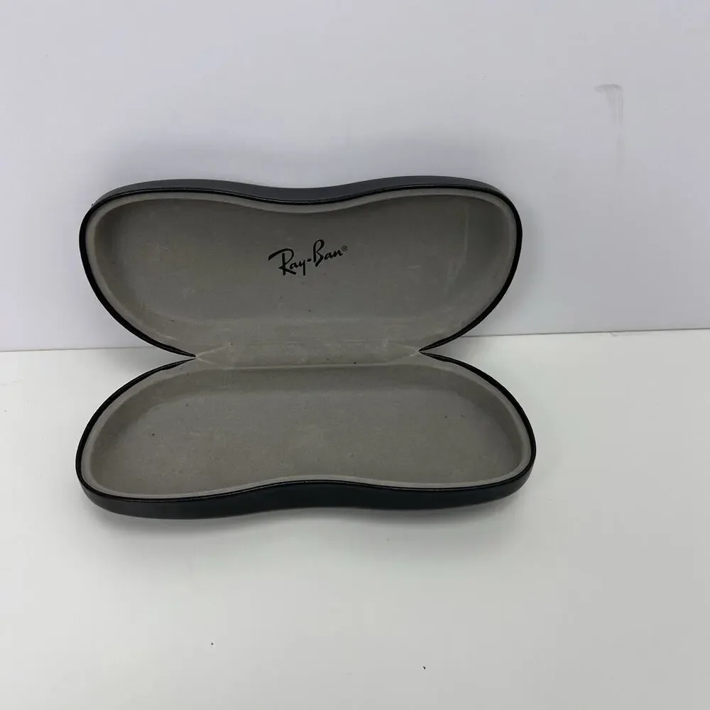 Ray Ban Universal Black Medium Hard Case for Sunglasses
